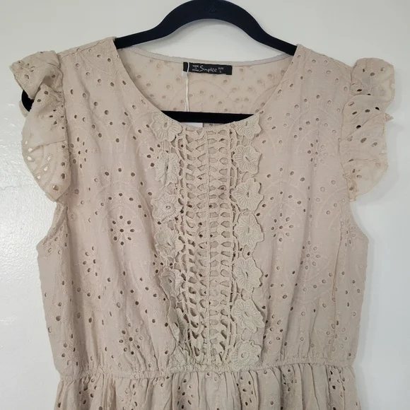 NWT Simplee Tan Eyelet High Waist Dress Size Large - Picture 6 of 12